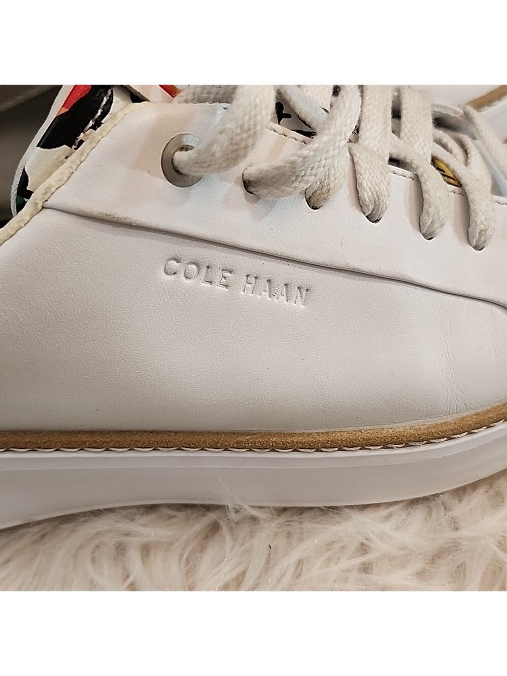 Cole Haan Women's GrandPro Topspin Sneakers White/Graffiti, Size 9B - Picture 13 of 17
